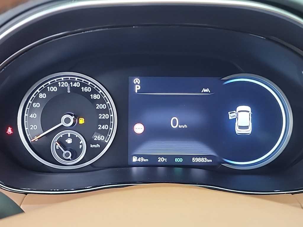 Genesis GV70 - Vista 6