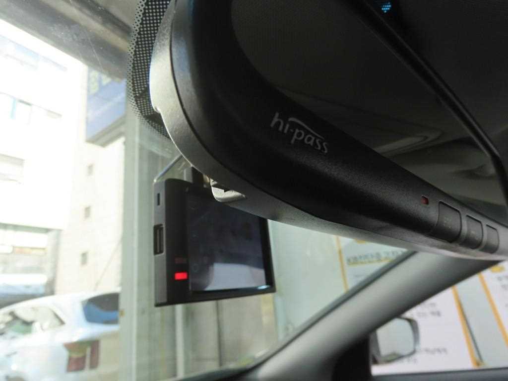 HYUNDAI Sonata - Vista 11