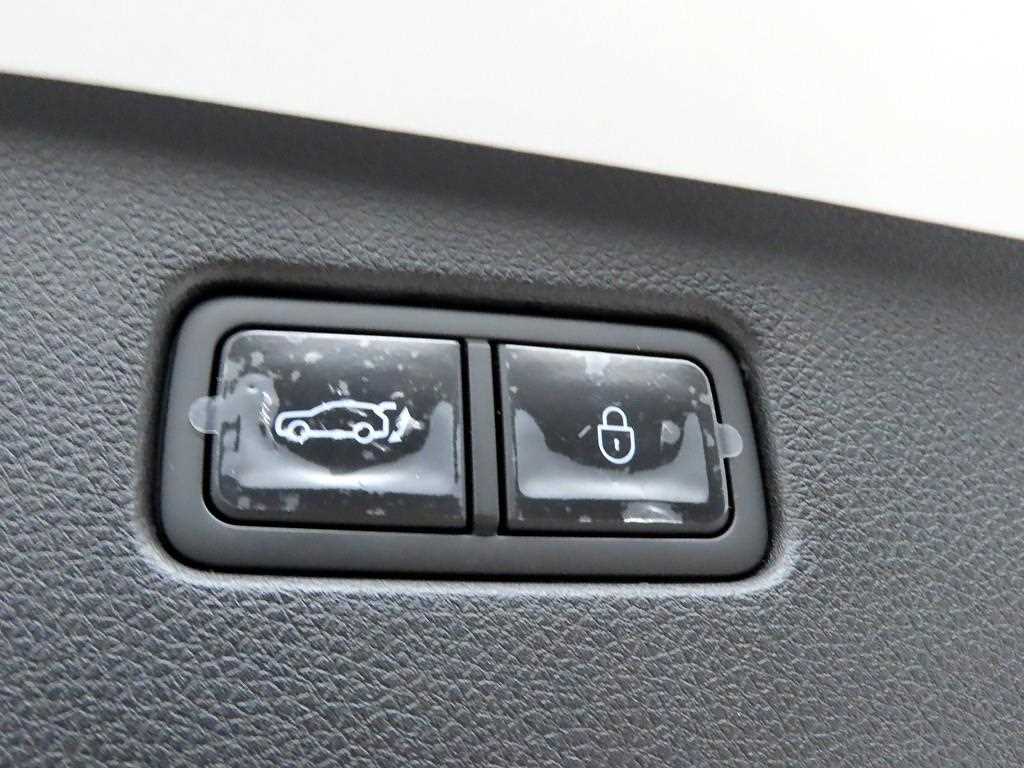 Genesis GV70 2024 Blanco - Importación desde Corea - HF Imports Iquique - Foto 15