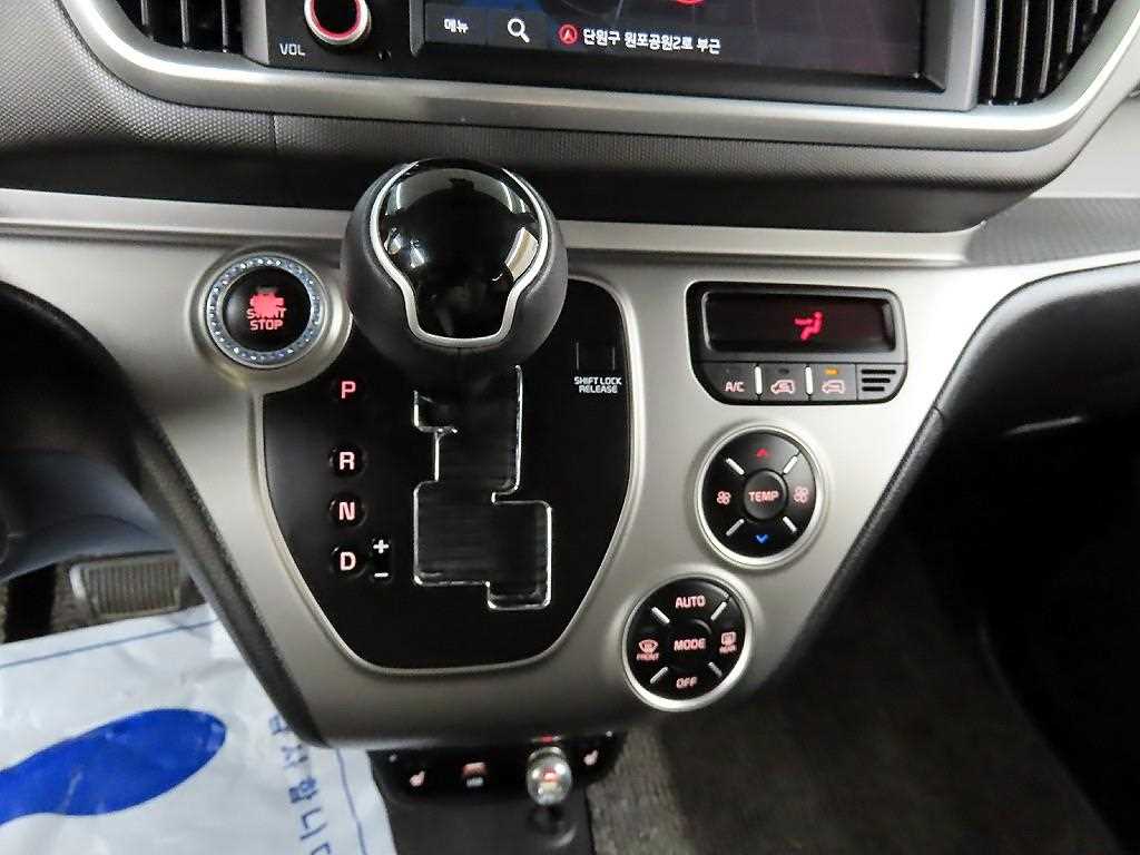 KIA Ray - Vista 10