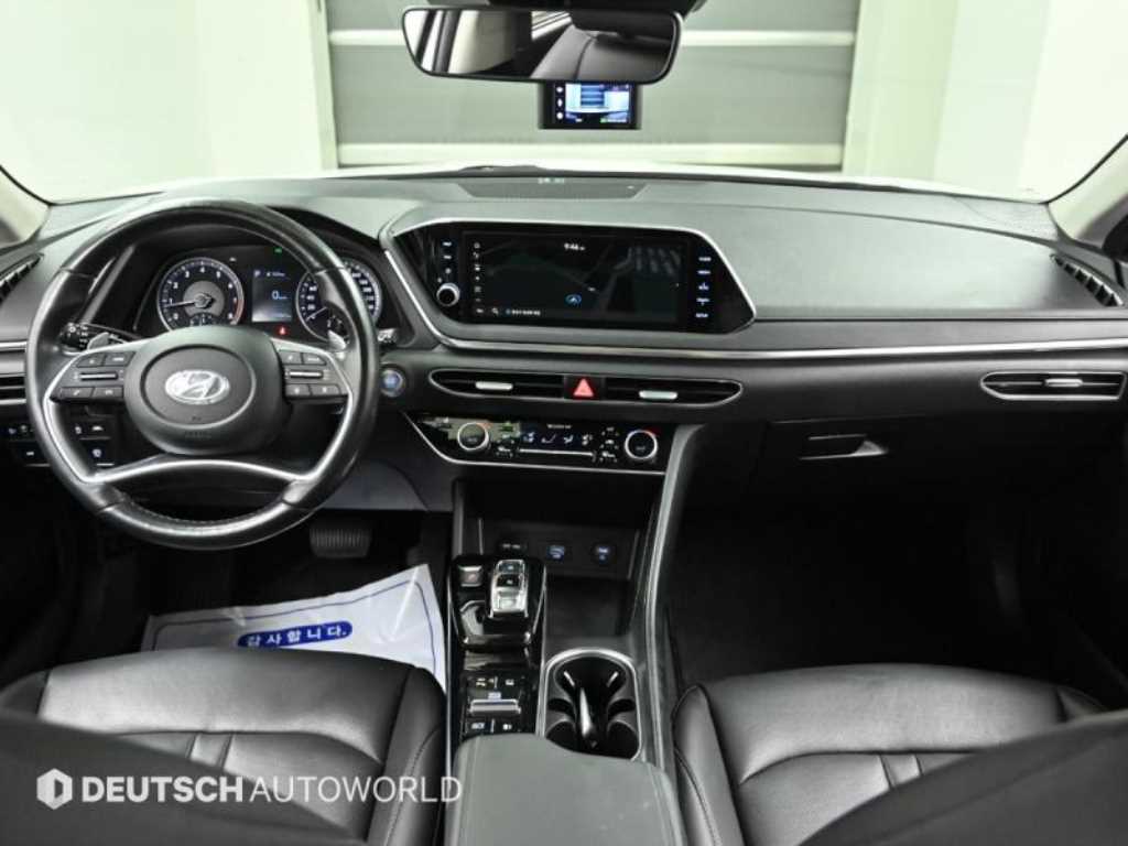 HYUNDAI Sonata - Vista 7
