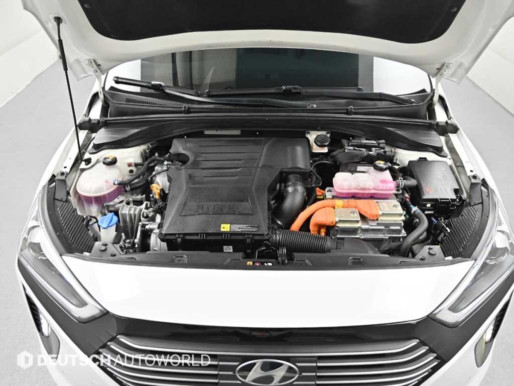 HYUNDAI Ioniq - Vista 6