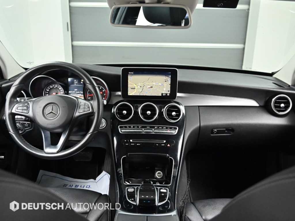 Mercedes Benz C Class - Vista 7