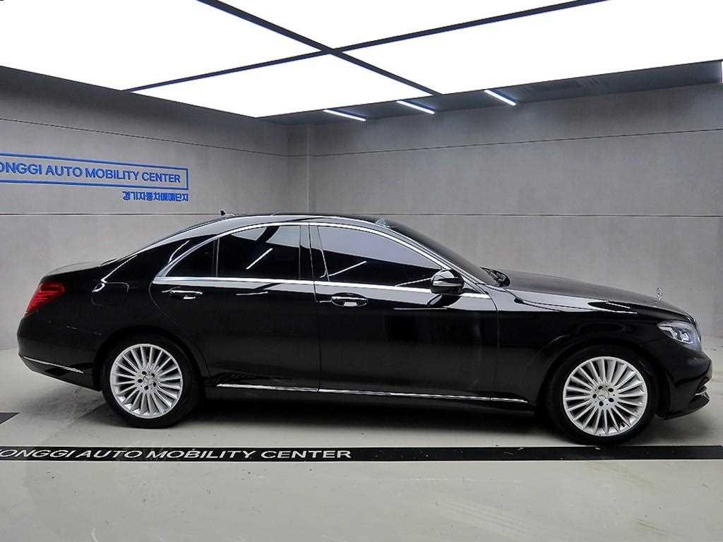 Mercedes Benz S Class - Vista 6
