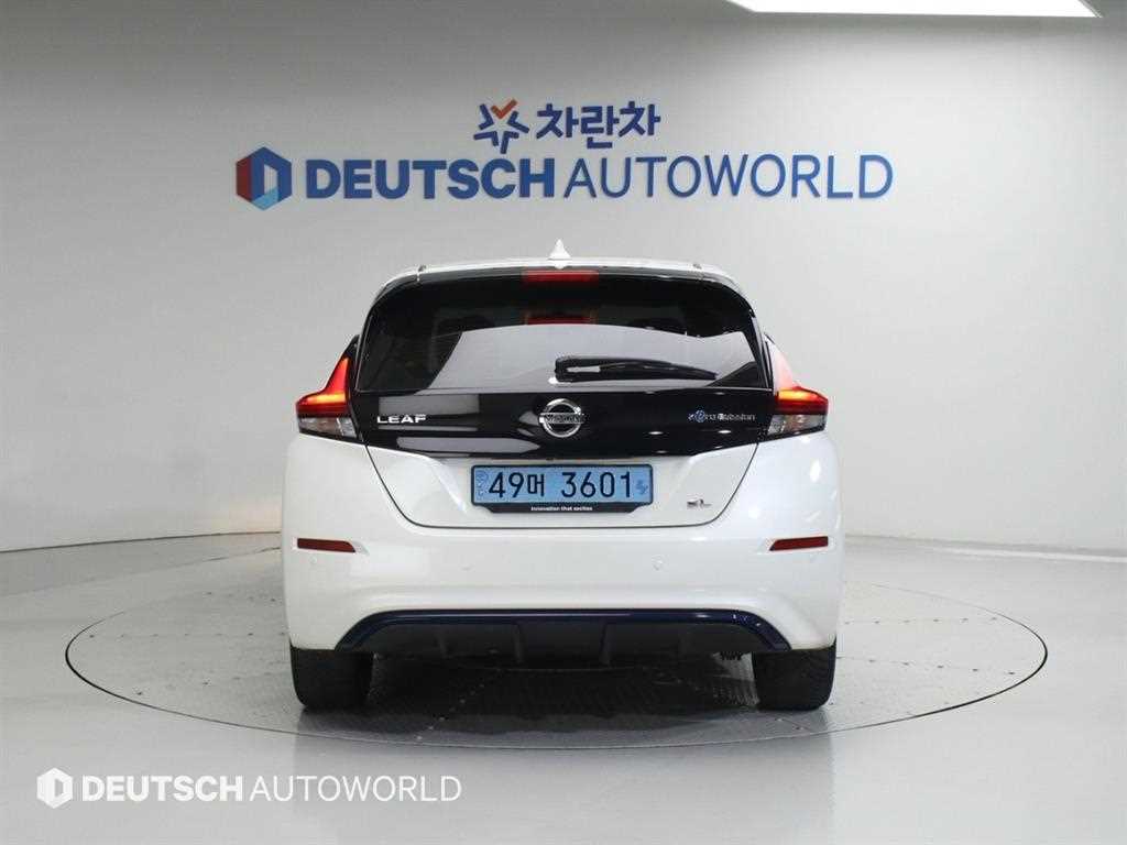 Nissan Leaf - Vista 4