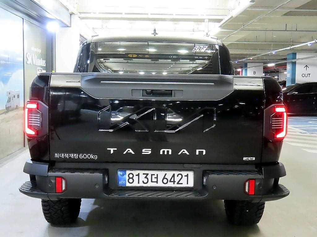 KIA Tasman - Vista 5