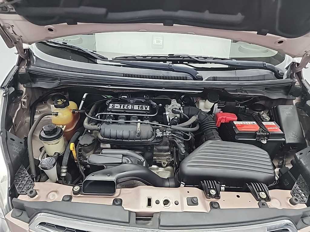 Chevrolet Spark - Vista 5