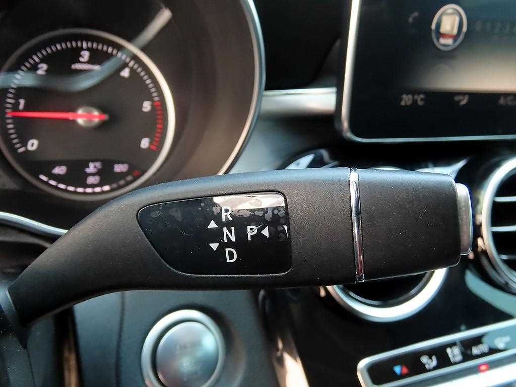 Mercedes Benz C Class - Vista 11