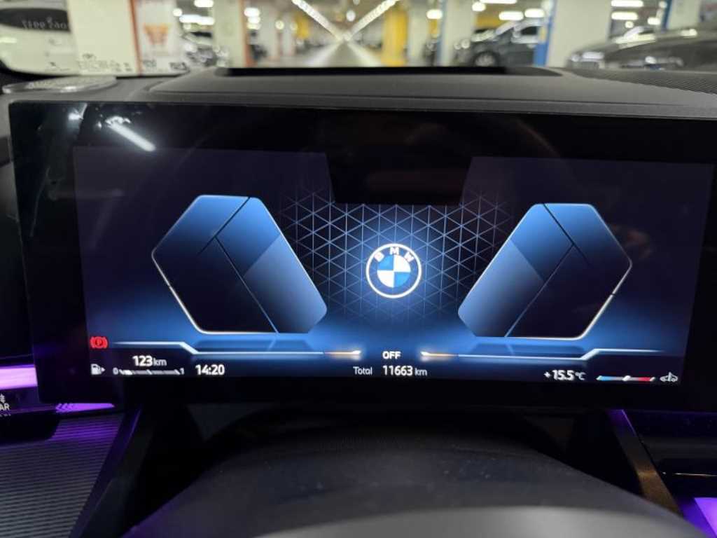 BMW 5 Series - Vista 8