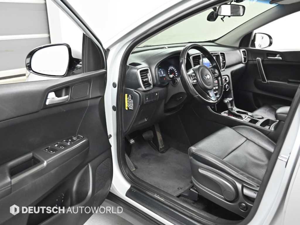 KIA Sportage - Vista 11