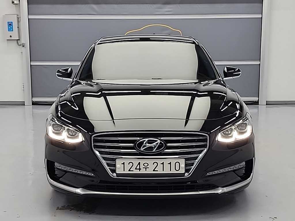 HYUNDAI Grandeur - Vista 2