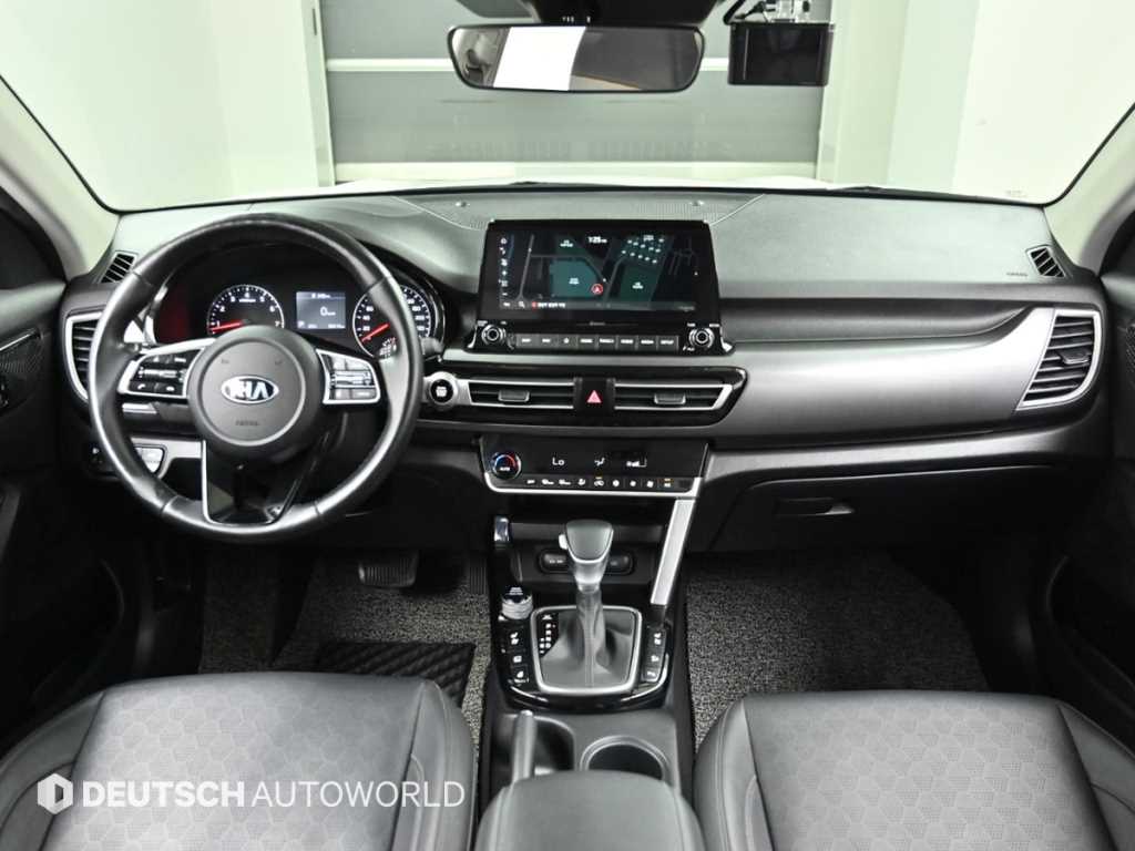 KIA Seltos - Vista 7