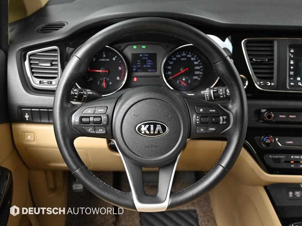 KIA Carnival 2019 Negro - Importación desde Corea - HF Imports Iquique - Foto 13