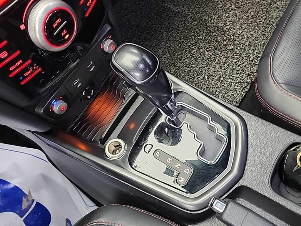 Ssangyong Tivoli - Vista 8