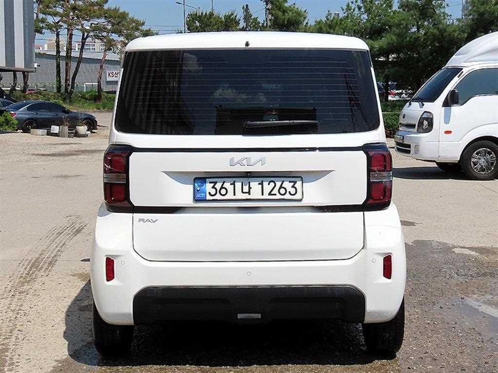 KIA Ray - Vista 4