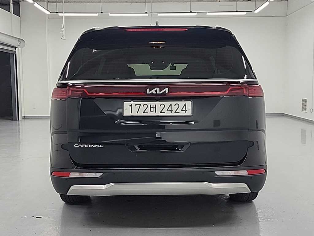 KIA Carnival - Vista 3