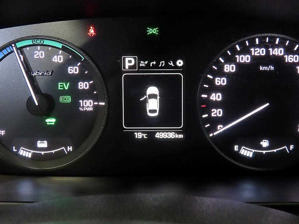 HYUNDAI Sonata - Vista 9