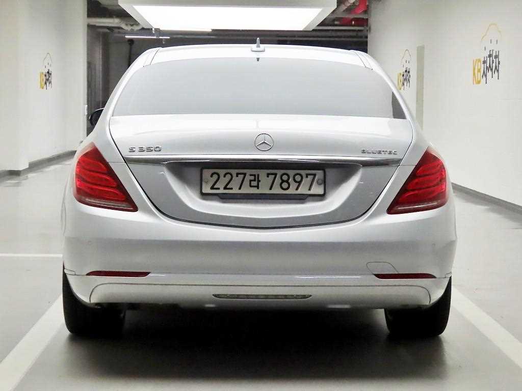 Mercedes Benz S Class - Vista 3