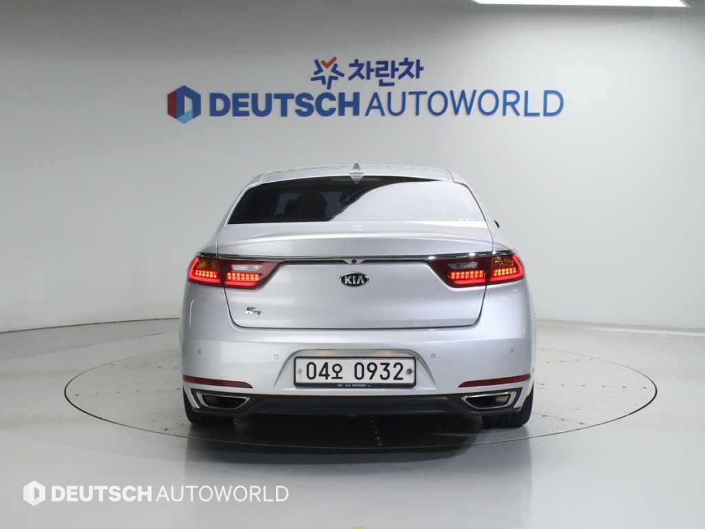 KIA K7 - Vista 4