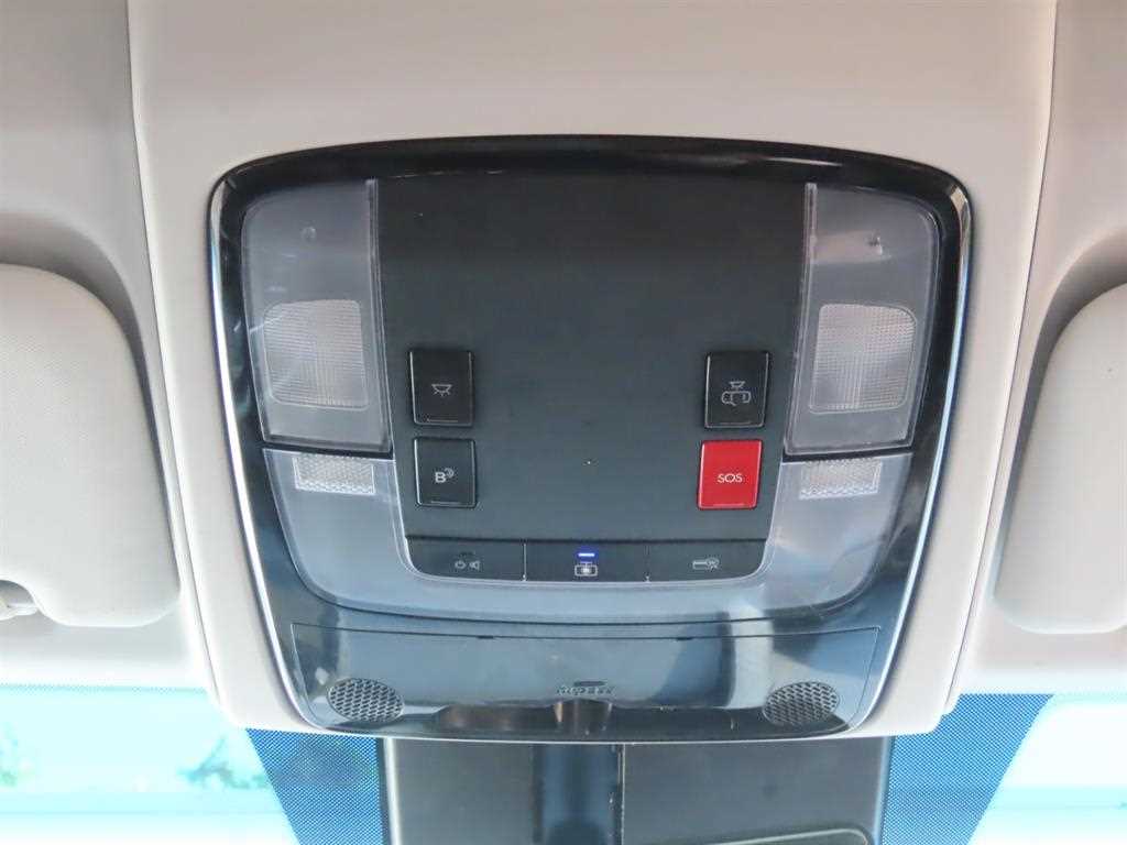 HYUNDAI Staria 2022 Gris - Importación desde Corea - HF Imports Iquique - Foto 17