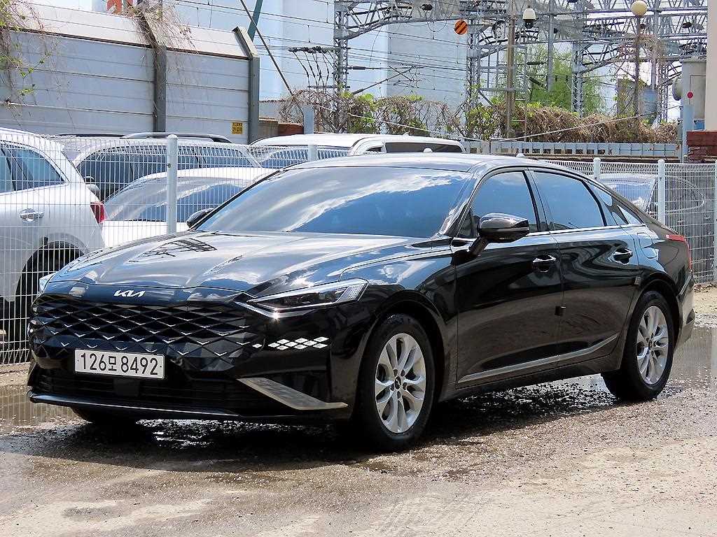 KIA K8 - Vista 2