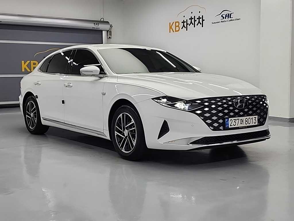 HYUNDAI Grandeur - Vista 4