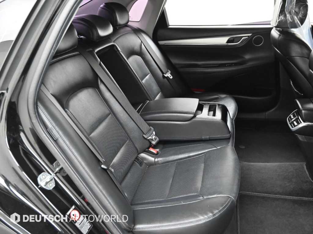 HYUNDAI Grandeur - Vista 12