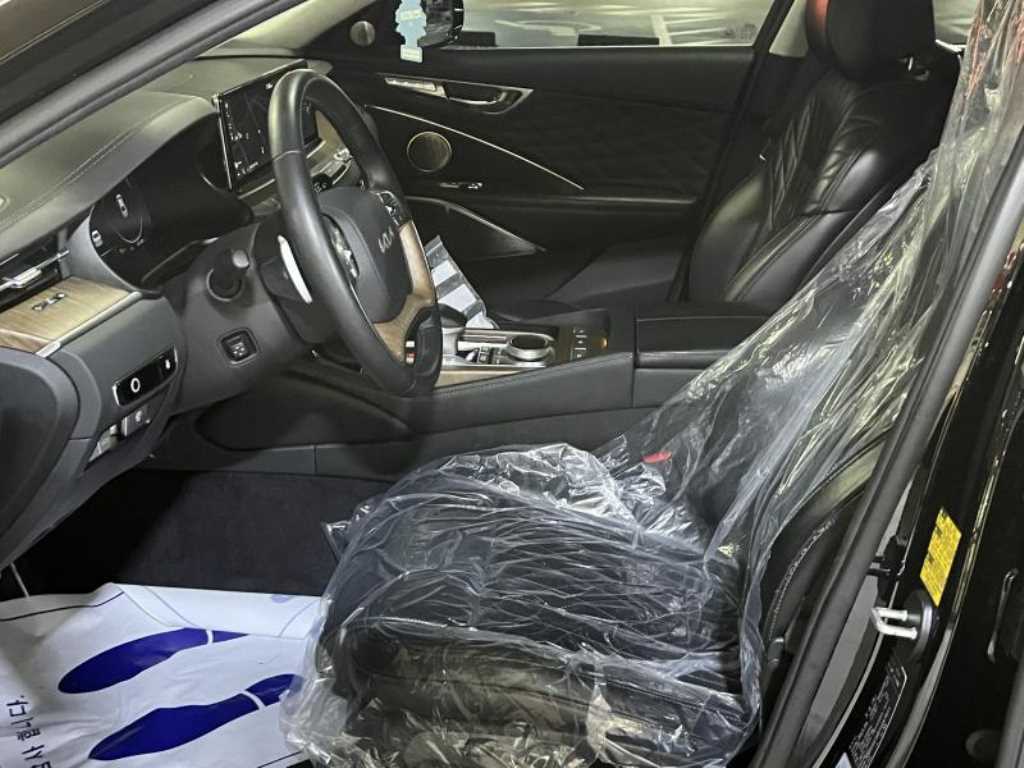KIA K9 - Vista 12