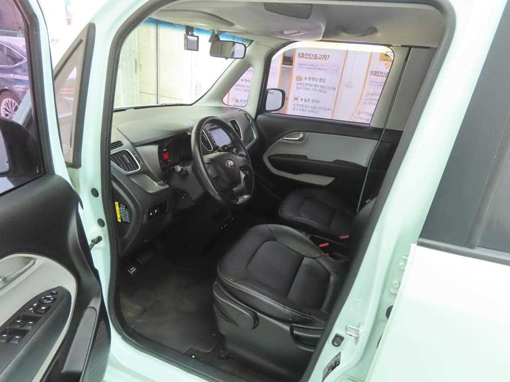 KIA Ray - Vista 5