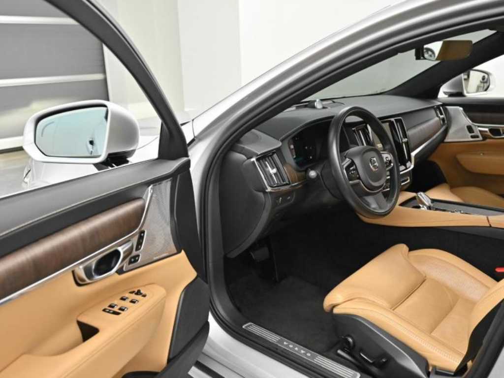 Volvo S90 - Vista 11