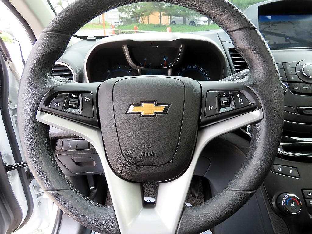 Chevrolet Orlando - Vista 8