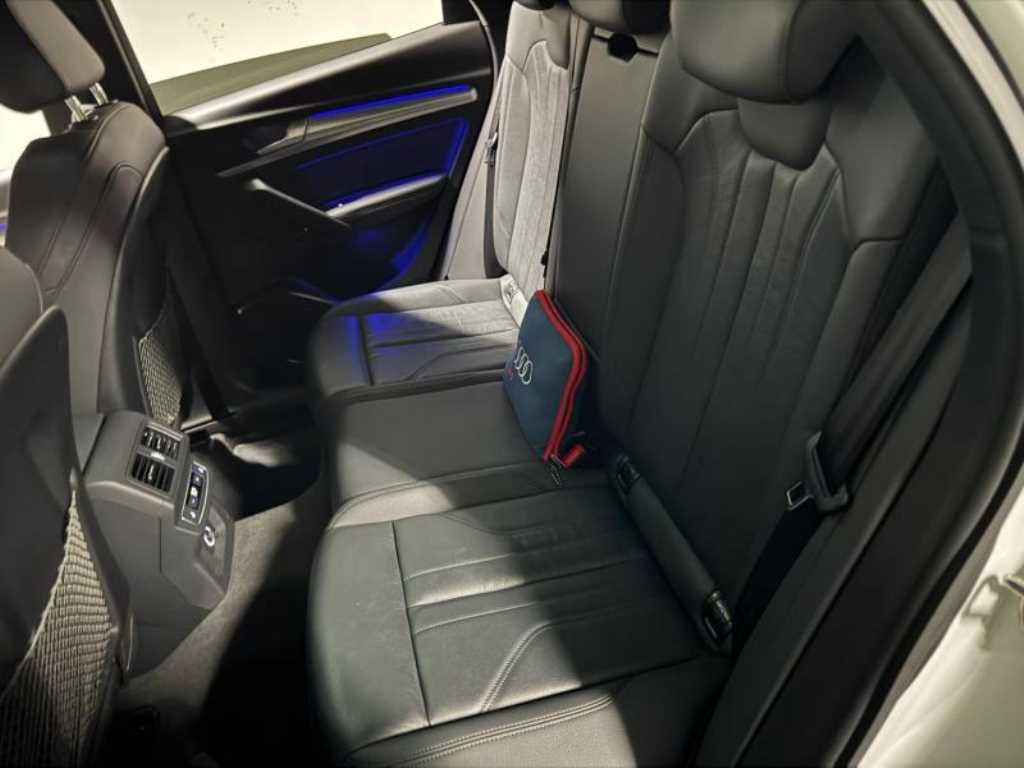 Audi Q5 - Vista 5