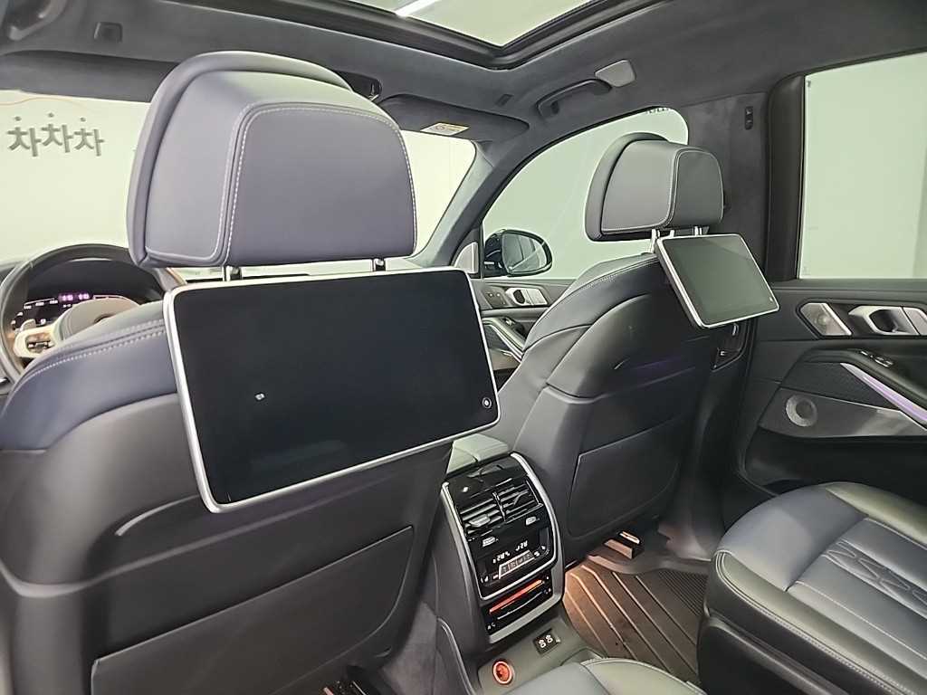 BMW X7 2021 Negro - Importación desde Corea - HF Imports Iquique - Foto 14