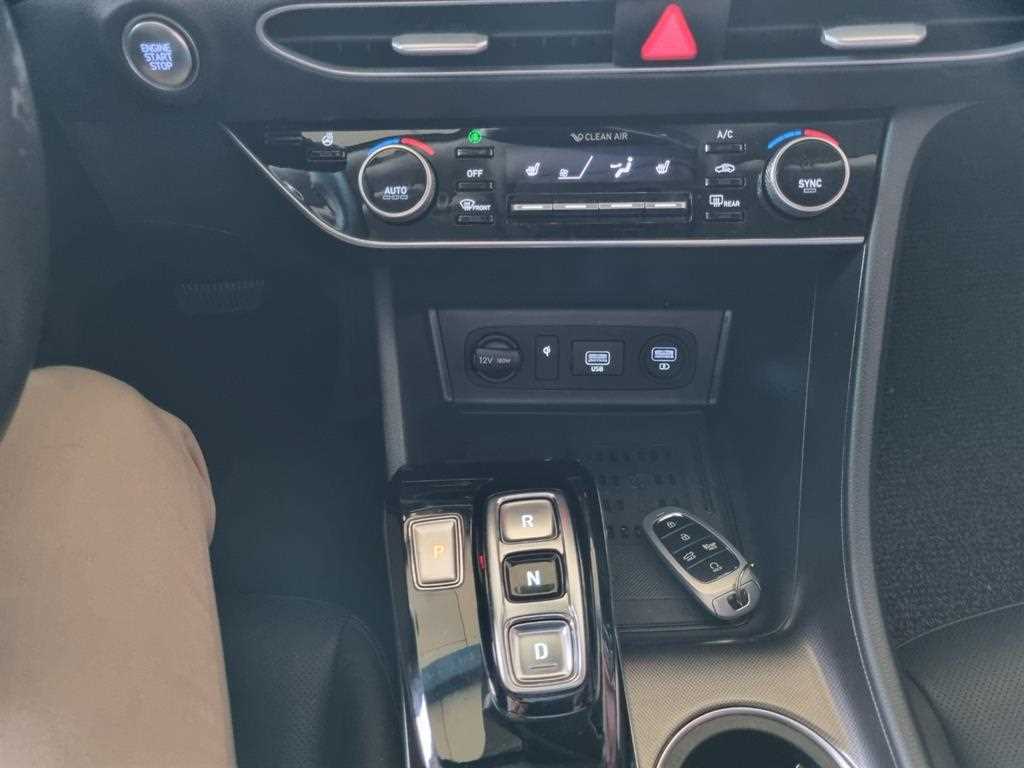 HYUNDAI Sonata - Vista 6