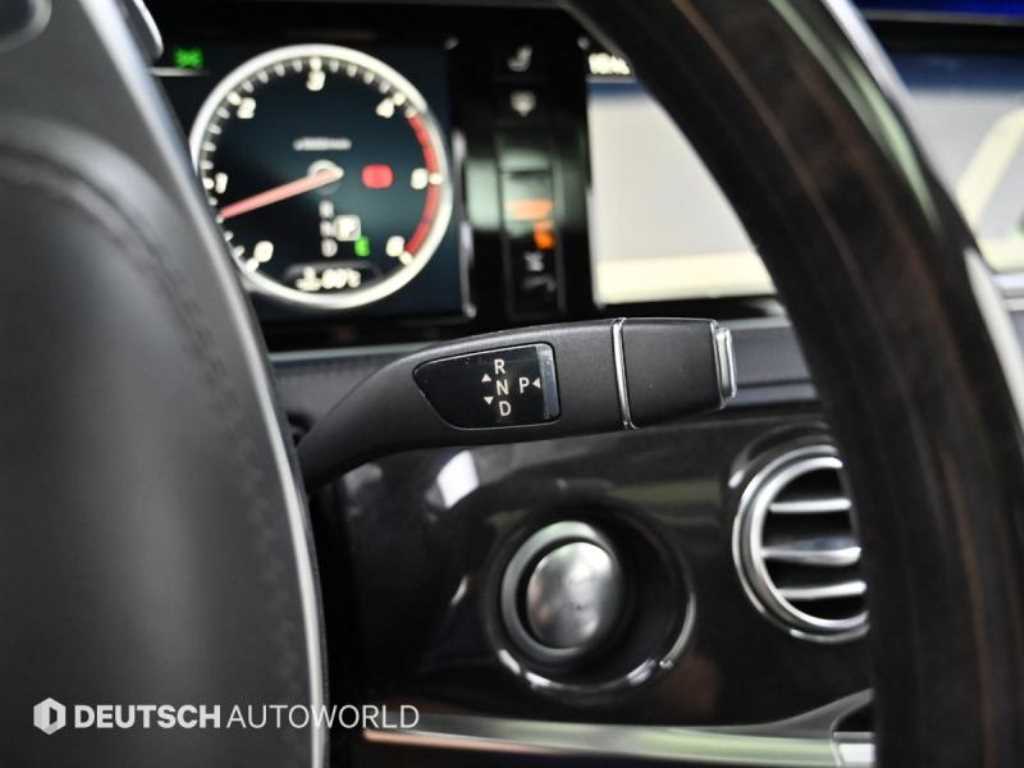 Mercedes Benz S Class - Vista 9