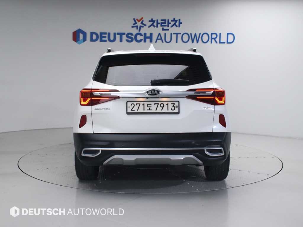 KIA Seltos - Vista 4
