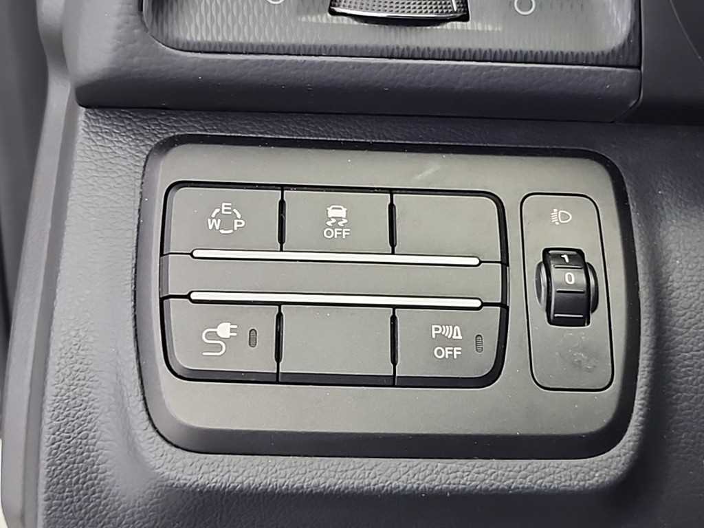 Ssangyong Tivoli 2018 - Importación desde Corea - HF Imports Iquique - Foto 18