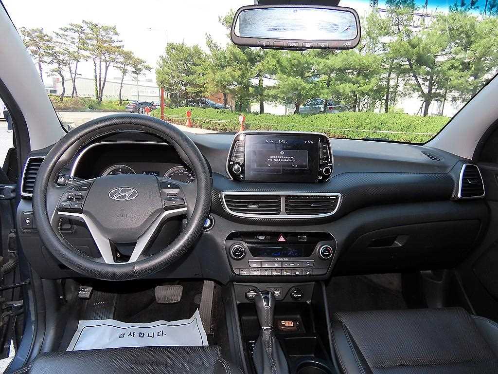 HYUNDAI Tucson - Vista 7