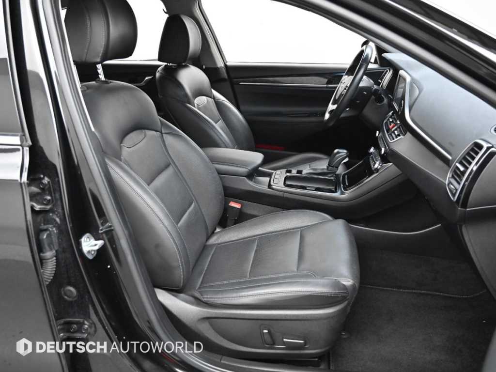 HYUNDAI Grandeur - Vista 10