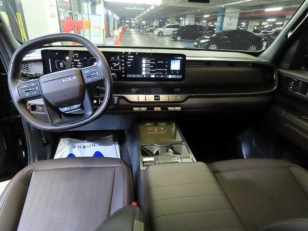 KIA Tasman - Vista 10