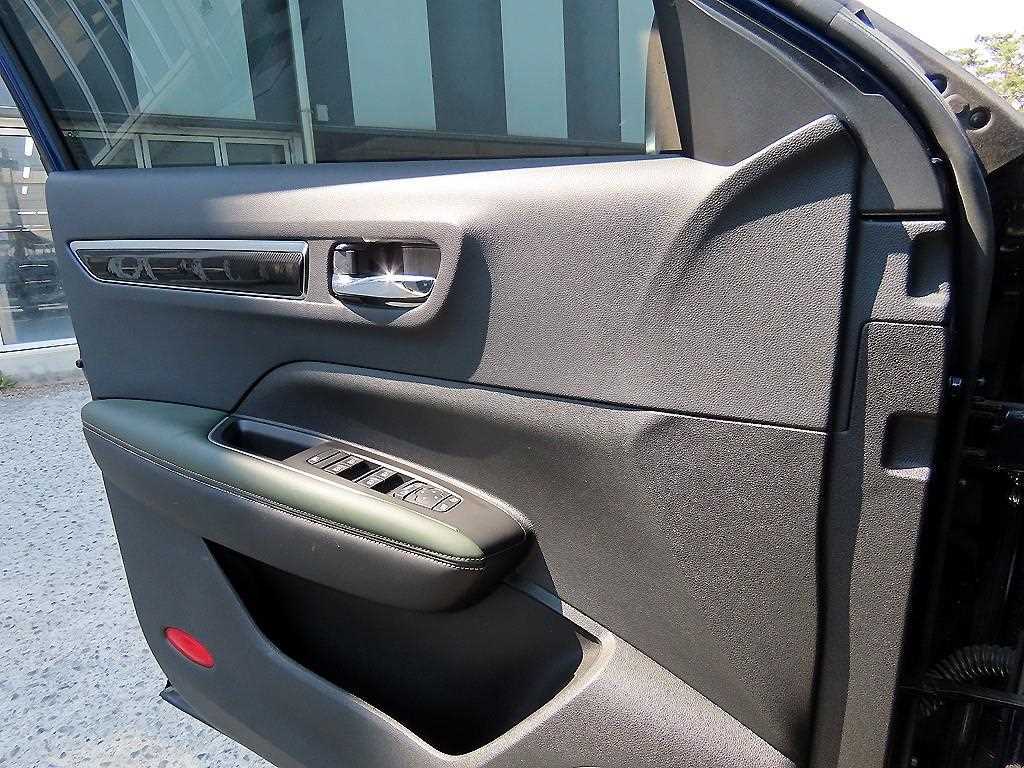 SAMSUNG QM6 - Vista 11