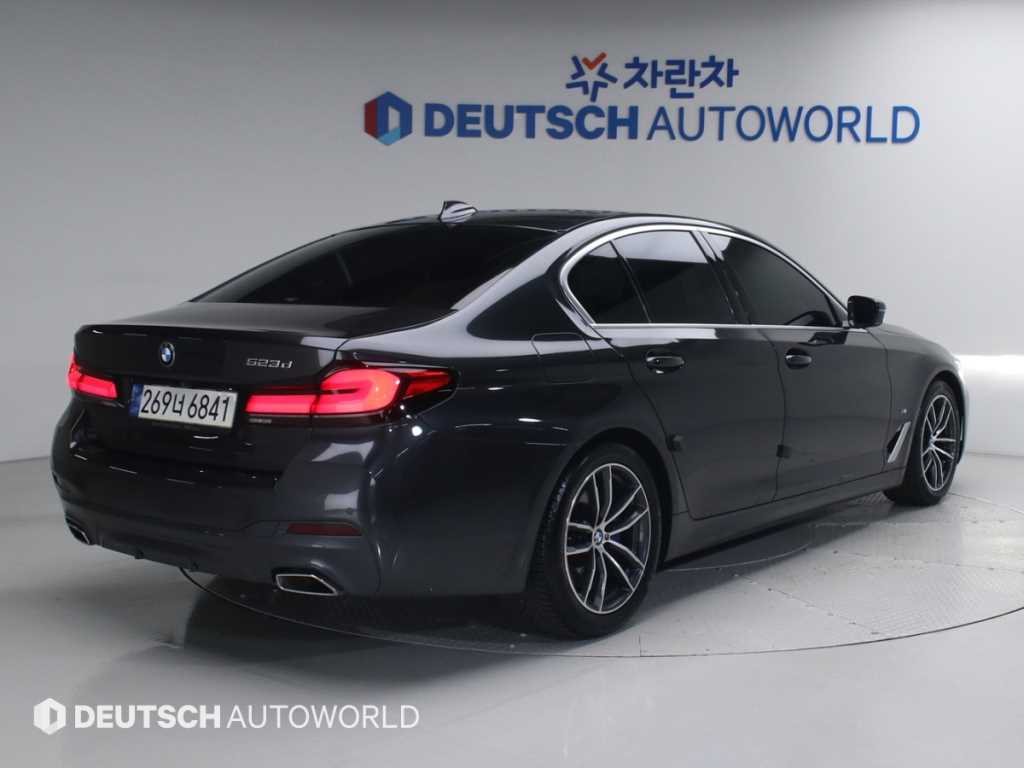 BMW 5 Series - Vista 2