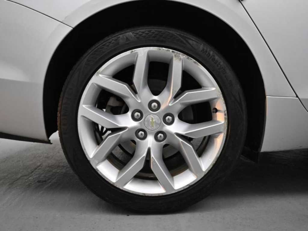 Chevrolet Impala - Vista 5