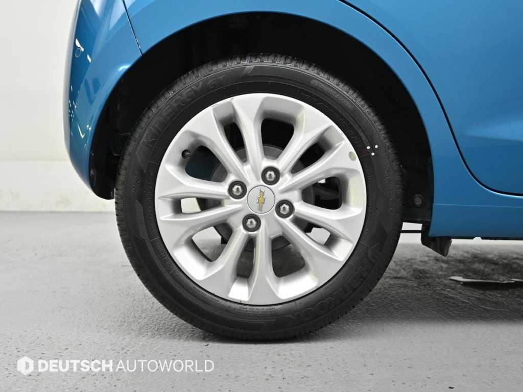 Chevrolet Spark - Vista 5