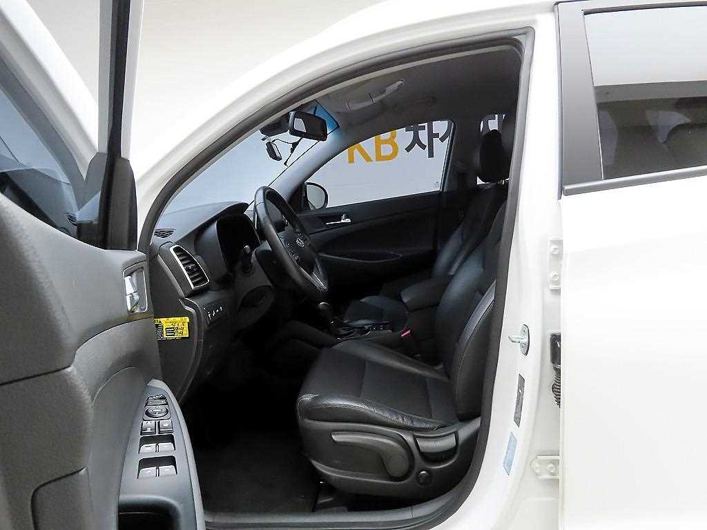 HYUNDAI Tucson 2019 Blanco - Importación desde Corea - HF Imports Iquique - Foto 13