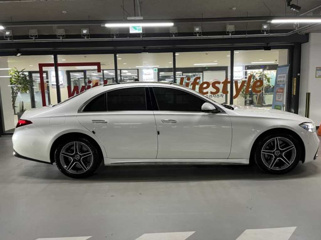 Mercedes Benz S Class - Vista 4