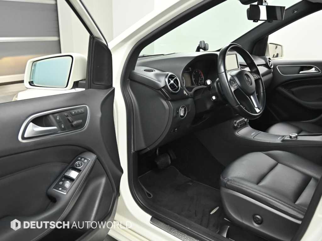 Mercedes Benz B Class (MY B) - Vista 11