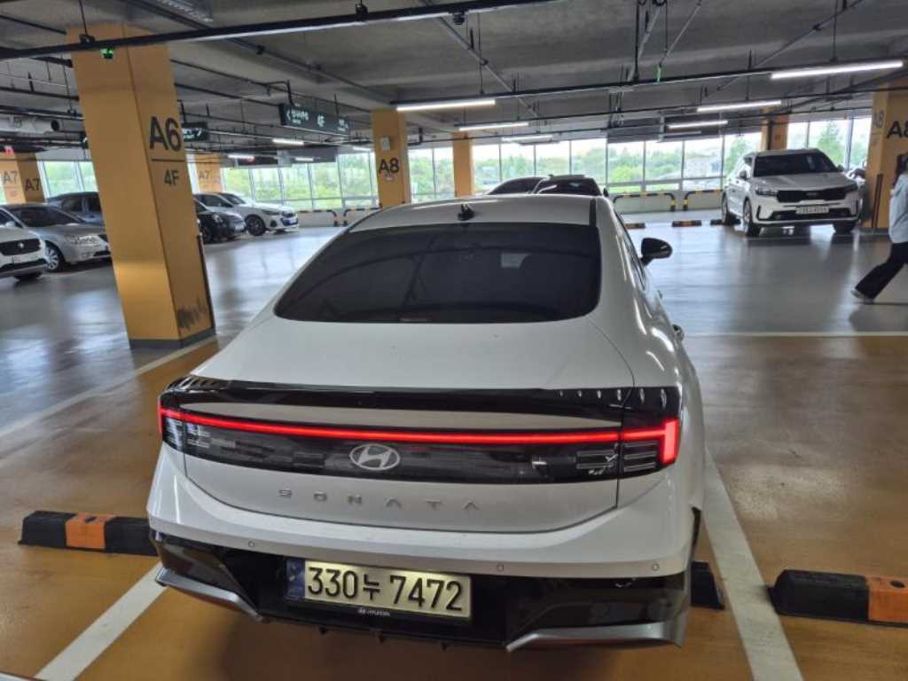 HYUNDAI Sonata - Vista 5