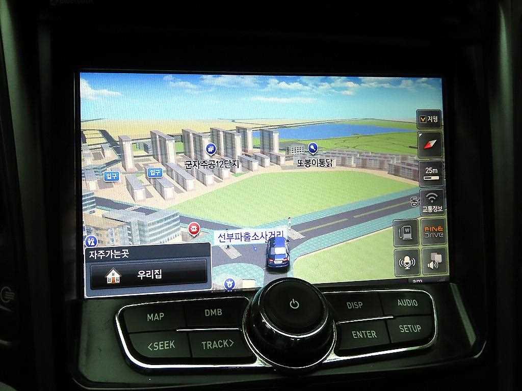 HYUNDAI Sonata - Vista 9