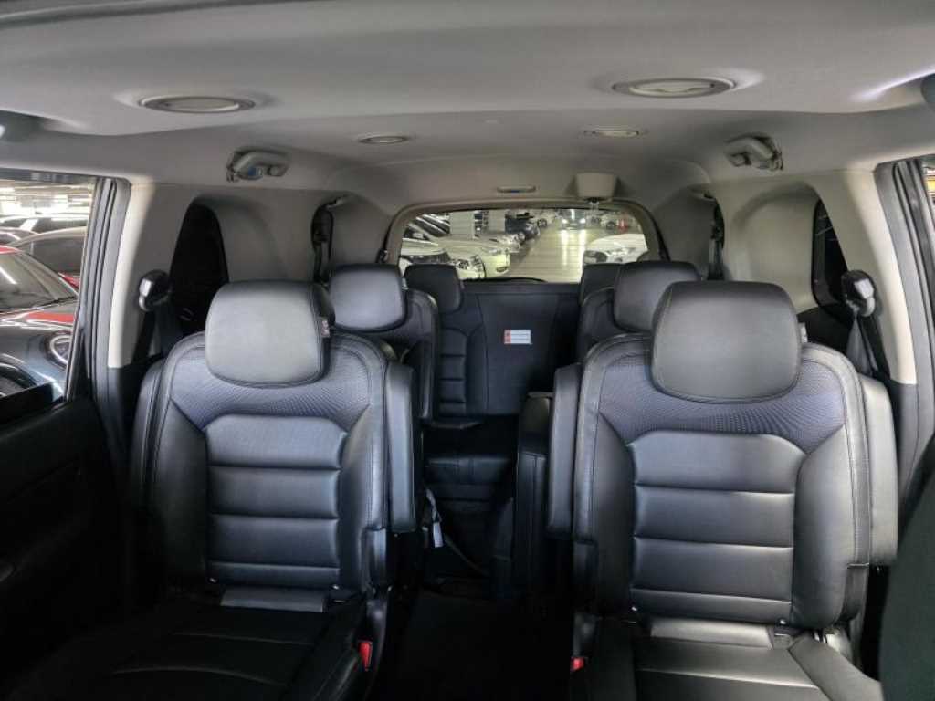 Ssangyong Korando - Vista 12